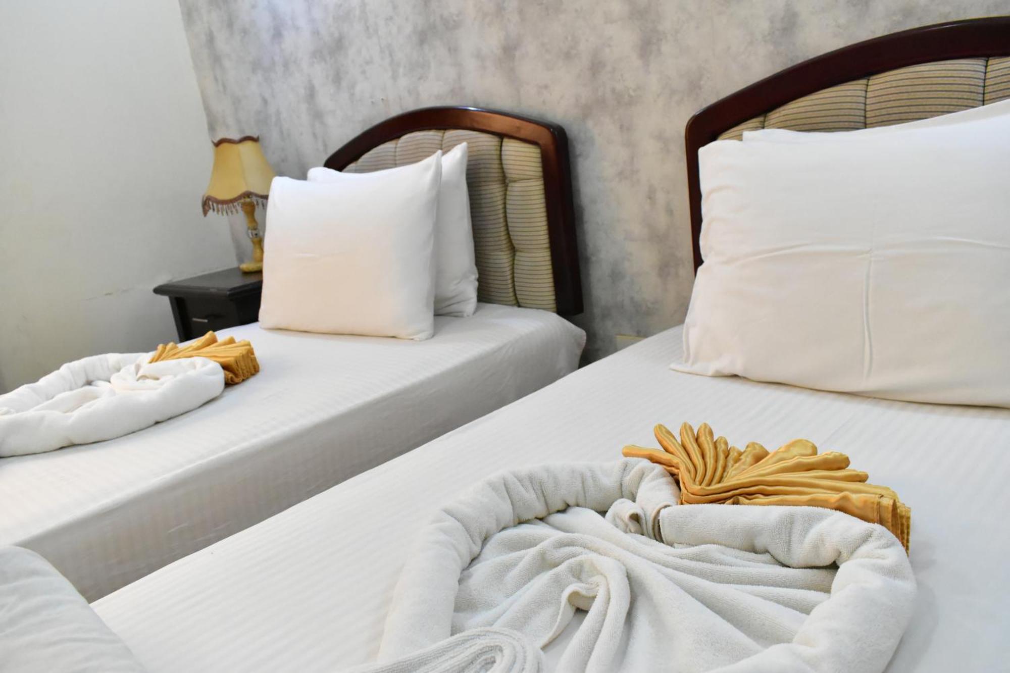 Quality Hotel Dżuba Zewnętrze zdjęcie