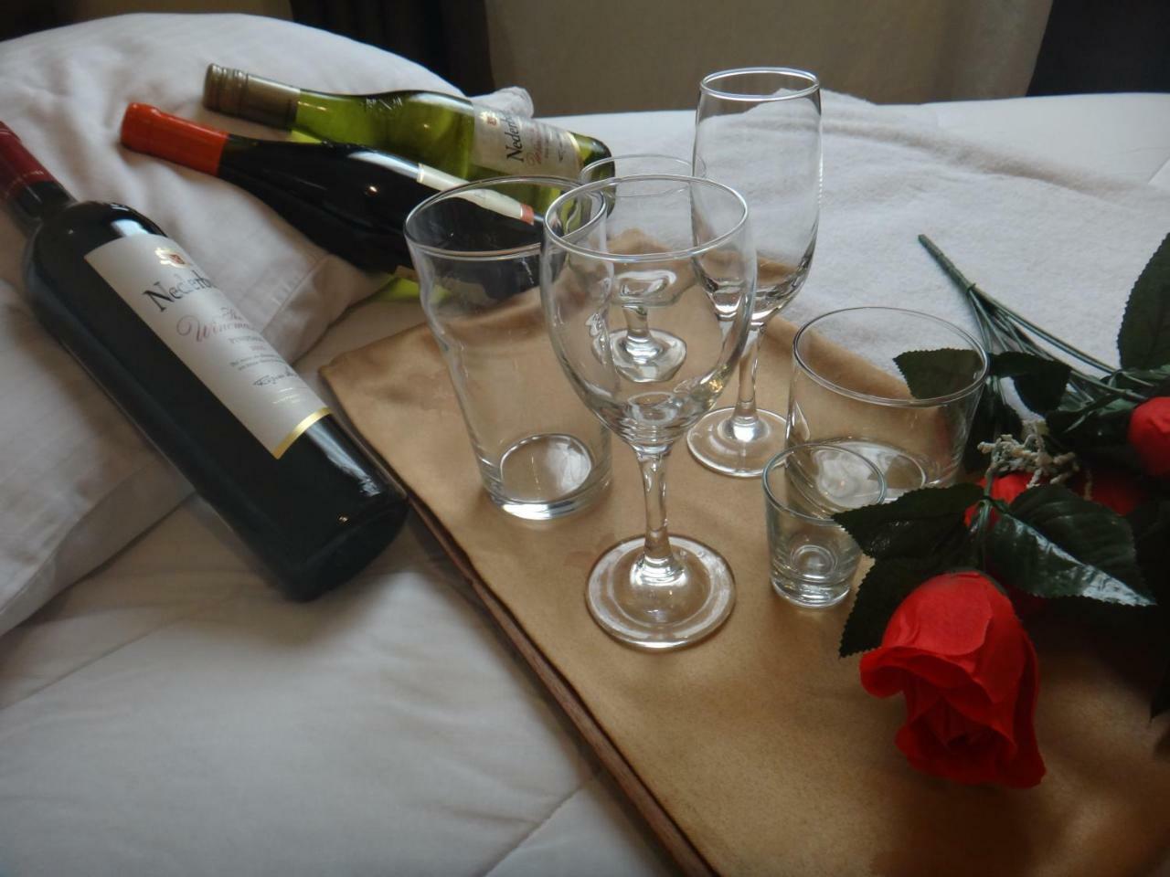 Quality Hotel Dżuba Zewnętrze zdjęcie